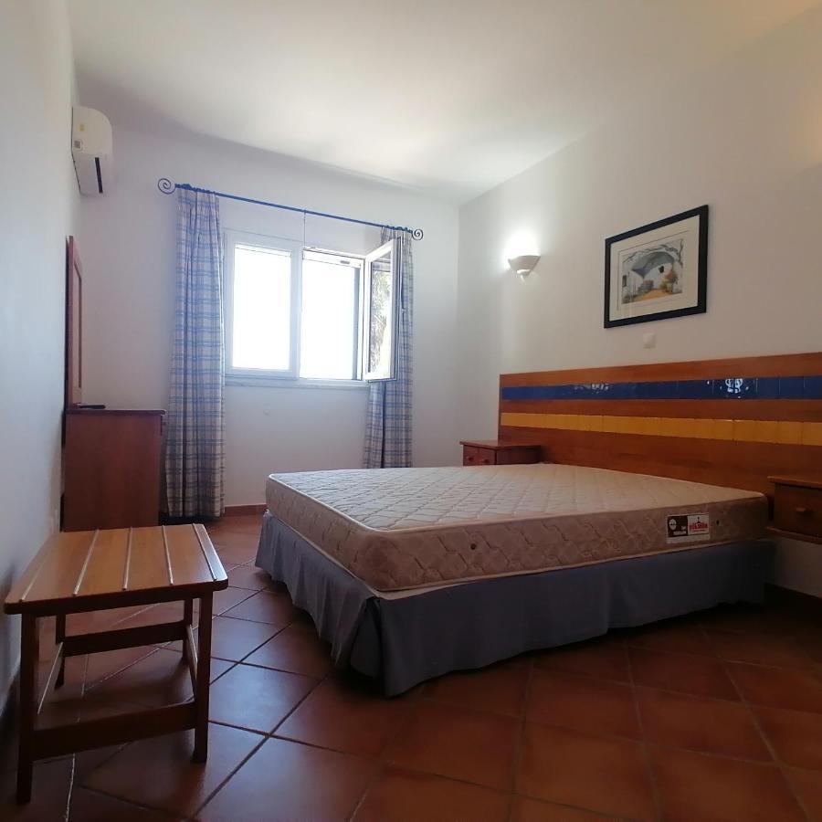 Nora Velha Apartment ตาวิรา ภายนอก รูปภาพ
